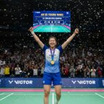 안세영 선수가 전영오픈 결승 경기에서 승리 후 환호하는 모습