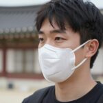 황사 마스크 KF94를 올바르게 착용한 모습