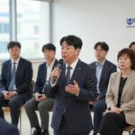 안상훈 의원이 장기요양 종사자들과 소통 간담회에서 발언하는 모습