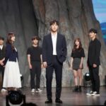 히든싱어8 이승기 편 1라운드 삭제 무대에서 모창 능력자들이 완벽한 싱크로율을 선보이는 모습