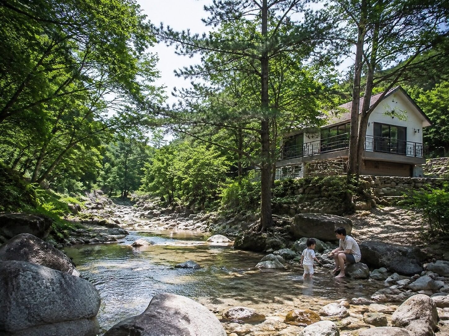 양양 법수치계곡 산골독채펜션 계곡 전경