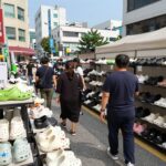 나트랑 담시장 크록스 지비츠 가격 시세 나트랑 담시장에서 판매중인 다양한 크록스와 지비츠