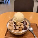 파스쿠찌 인절미팥빙수 전체 사진 우유얼음 팥 인절미 아이스크림 연유 구성