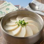 포천 벚골도토리막국수 물막국수와 빈대떡 수육 세트 모습